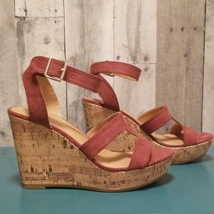 ⭐HP⭐ NWB Cork Wedges with ankle strap